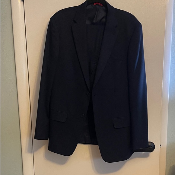Izod - Navy Men's Suit - 40L